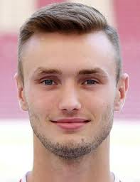 The austria forward sasa kalajdzic is dominant in the air. Tbnhgdxmdxqydm