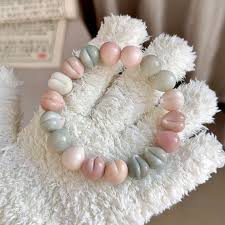 Pulsera Bodhi de melocotón de agua tallada a mano