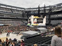 metlife stadium section 115a row 17 seat 7 taylor swift