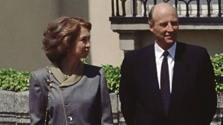 La prensa francesa se pronuncia sobre la historia de amor no correspondida  entre la Reina Sofía y Harald de Noruega con una contundente frase