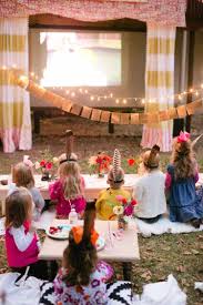 Decoration Pour Anniversaire Enfant En 60 Idees Pour Une Fete De Plein Air