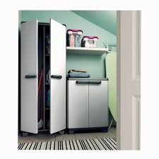Assemblage de menuiserie fermé par une porte et occupant généralement une encoignure ou un renfoncement. Armoire Balai D Interieur Linear 173x68x39cm Keter Boutique Jardinitis