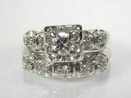 Vintage Diamond Wedding Rings Set Circa 1950 S 1960 S 0 33 Carat Total Weight 14k Gold Diamond Wedding Sets Diamond Wedding Rings Sets Wedding Ring Sets