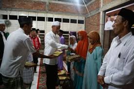 Mc jumat tampil sebelum khotib naik mimbar. Infopublik Pemkab Meranti Safari Ramadhan Terakhir Di Desa Alai