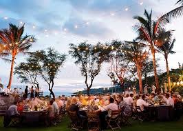 This Four Seasons Resort Lanai Wedding Is Your Ticket To Paradise Wedding Venues Beach Lanai Hawaiian Resorts