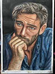 Red squirrels peeping out!