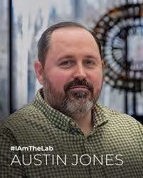 Andrew Houck's Instagram, Twitter & Facebook