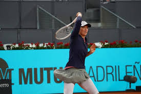 Zobacz najciekawsze publikacje na temat: Iga Swiatek Zle Zaczela Ale Awansowala Do Drugiej Rundy Turnieju Wta W Rzymie Magda Linette Walczyla Ale Przegrala Z Petra Kvitova Sportowy24