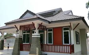 Setiap rumah wajib memiliki pondasi agar bisa berdiri dengan baik. Lingkar Warna 25 Desain Inspiratif Model Tiang Teras Rumah