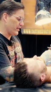 A chat with @kurtwiscombe & @richhandford at the @winnipegtattooconvention_  📍, #tattooconvention #tattooshow #tattooartist