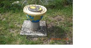 Beton Giessen Diy Sonnenuhr Globus Deko Fur Den Garten Anleitung Sonnenuhr Beton Giessen Steinmauer Garten