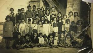 Maybe you would like to learn more about one of these? Giannhs Foyntoylhs Prosfygas Sto Souq El Gharb Toy Libanoy To 1941 1945 Ikariakh Radiofwnia