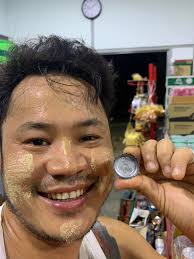 May Kha Liquor Store