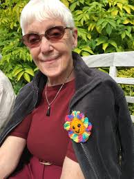 Went walking with dog and friend today at Fishers Green and came across  this charming crocheted flower. I collect knitted/crochet broches, so  imagine how delighted I was to read the message, "I