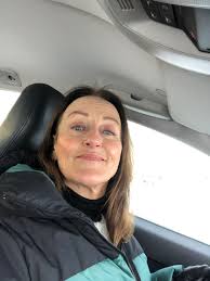 Hi, is there anyone in Edinburgh who needs dog sitting during the period  11-14 October? I love dogs and need a place to stay during that period with  my sister who also