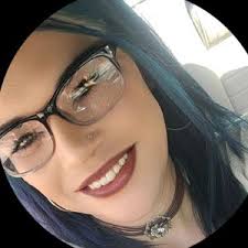 Bond Chloe (@bond.chloe32)