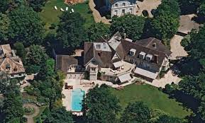 Pourquoi Johnny Hallyday Detestait Sa Maison De Marnes La Coquette