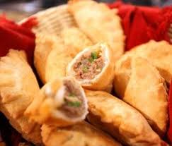 Empanada Comes From The Galician Portuguese And Spanish Verb Empanar Which Means To Wrap Or Coat In Bread Try Ch Panlasang Pinoy Recipe Recipes Pinoy Food