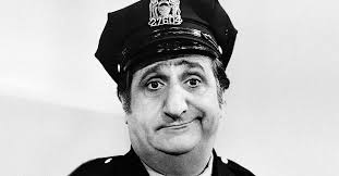 Al Molinaro — the Life and Death of 'The Odd Couple' Actor