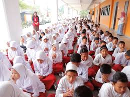 Sdn 30 mattirowalie palopo (palopo). Walikota Jakarta Barat Rustam Effendi Dari Sdn 07 08 Cengkareng Barat Melakukan Teleconference Dengan Gubernur Dki Jakarta Anies Baswedan Dalam Rangka Peresmian Gedung Dinas Pendidikan Provinsi Dki Jakarta Gedung Sd Smp Sma Smk