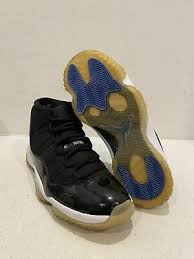 Air Jordan 11 Space Jam 2009 Size 9 5 In 2020 Air Max Sneakers Air Jordans Nike Air Max