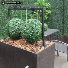 Free delivery and returns on ebay plus items for plus members. What A Wonderful Use Of Our Artificial Topiary Balls This Patio Got Just The Touch Of Scenery It Need Artificial Boxwood Artificial Plants Artificial Topiary