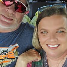 What is the best peanut butter pie in Benton, Arkansas?