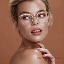 2020 Bayan Gozluk Modelleri Ile Tarzinizi Secin 2020 In 2020 Blonde With Glasses Square Face Glasses Glasses For Round Faces