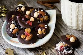 Mendiants Chocolat Fruits Secs Recette Chocolat Recette Biscuit De Noel Et Mendiant Chocolat