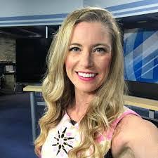 Jessica Gilmer's Instagram, Twitter & Facebook