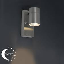 Outdoor Wall Lamp With Twilight Switch Steel Ip44 Solo Lampandlight