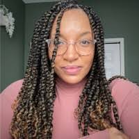 Sam Ragland's Instagram, Twitter & Facebook