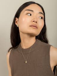 Opal earring by Sara Jin Mi