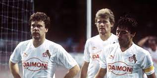 Trikots, hosen & stutzen und viele weitere produkte, fanartikel und geschenke direkt bestellen 1 Fc Koln Historischer Ruckblick Auf Die Trikots Der Geissbock Elf Kolner Stadt Anzeiger