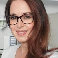 Lynnette Murray's Instagram, Twitter & Facebook