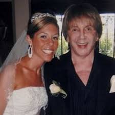 Her body was found slumped in a chair with a single gunshot wound to her mouth with broken teeth scattered over the carpet. Lana Clarkson