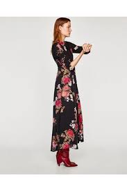 I vestiti lunghi e leggeri sono l'emblema dell'estate con i loro colori accesi e le fantasie che annunciano. Ø¯Ù‚ÙŠÙ‚ Ù…Ø­ØªØ±Ù… ØªØºÙŠÙŠØ± Ø§Ù„Ù…Ù„Ø§Ø¨Ø³ Vestiti Lunghi Fiori Zara Darta Cargo Com