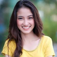 Alyssa Asher's Instagram, Twitter & Facebook