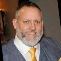 20+ "Stephen Hedge" profiles