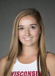 Michelle Linden's Instagram, Twitter & Facebook