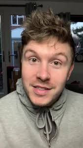 Vocal maestro Craig Mather, star of musicals Les Miserables, Sweeney Todd &  Wind In The Willows is joining us