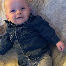 Does anyone know if Kenaston has any of these bins in stock? (any color  lid). The storage bins, not the shelf. Thanks