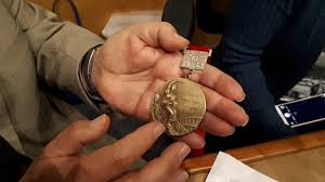 Fue la primera vez que la argentina no obtuvo ninguna medalla de. Lorenzo Rafael Escultor Que Hizo Las Medallas Olimpicas Del 68 Youtube