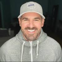 Dan Dutton's Instagram, Twitter & Facebook