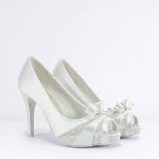 Una scarpa da donna completa con un tocco di. Scarpe Da Sposa Top Class Calzature Da Cerimonia Online Su Riccishop