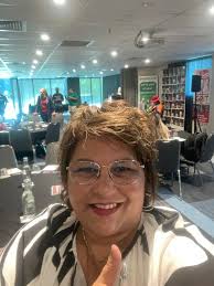 Hi everyone! 👋** My name is Steve Gillis, and I'm joining you all from  **Calgary, Canada**. I'm the founder of **Net Learning Solutions (NLS)**,  where I help coaches, consultants, and online service