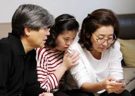 나경원 한나라당 서울시장 후보가 2004년 4월 12일에 남편과 공동명의로 매입했다가 2010년 1월에 매각한 상가 건물. ë‚˜ê²½ì› ì•„ë‚´ì˜ ë§› ì¶œì—° ì´ìœ  ë‚™ì„  í›„ êµ­ë¯¼ê³¼ ë©€ì–´ì§„ ê¸°ë¶„ ì´íˆ¬ë°ì´
