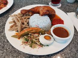Ikan aya @ tongkol digunakan bagi menyediakan gulai ikan. Nasi Kerabu Wikipedia Bahasa Melayu Ensiklopedia Bebas