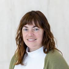 Hannah Calkins's Instagram, Twitter & Facebook