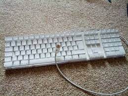 1 it interacts over bluetooth wireless technology and unlike its wired version, it has no usb connectors or ports. Apple Keyboard Reparatur Ifixit
